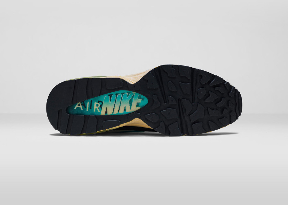 Nike_AirMaxDay_2015_1993_OUT_rectangle_1600