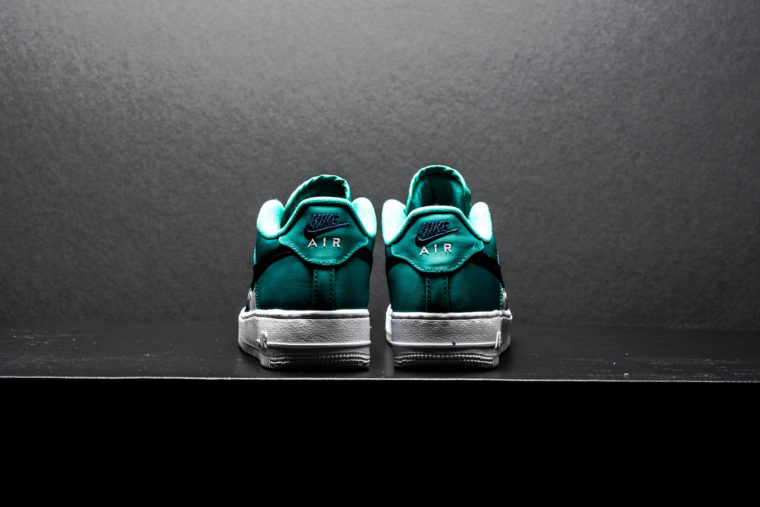 Nike Air Force 1 LV8 Mini Swoosh Emerald