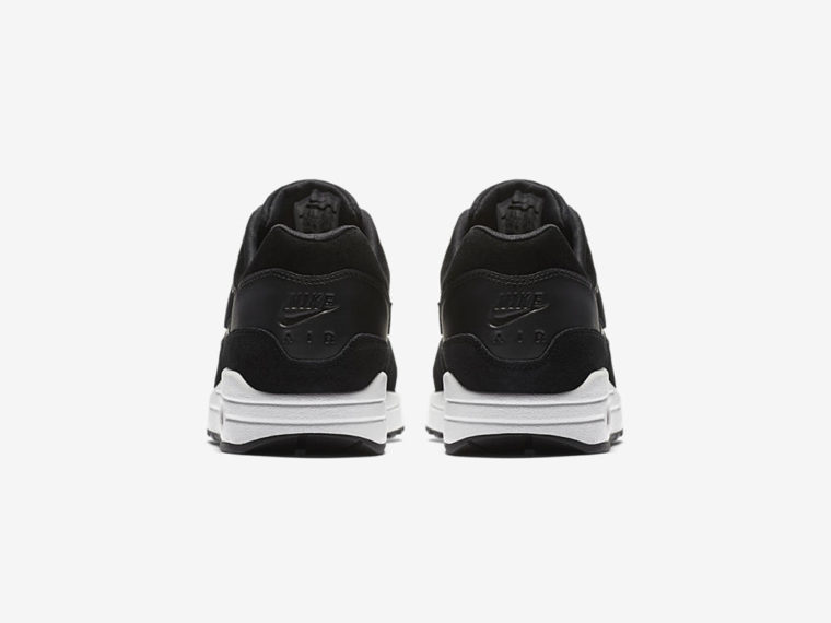 Nike Air Max 1 PRM Black Skull