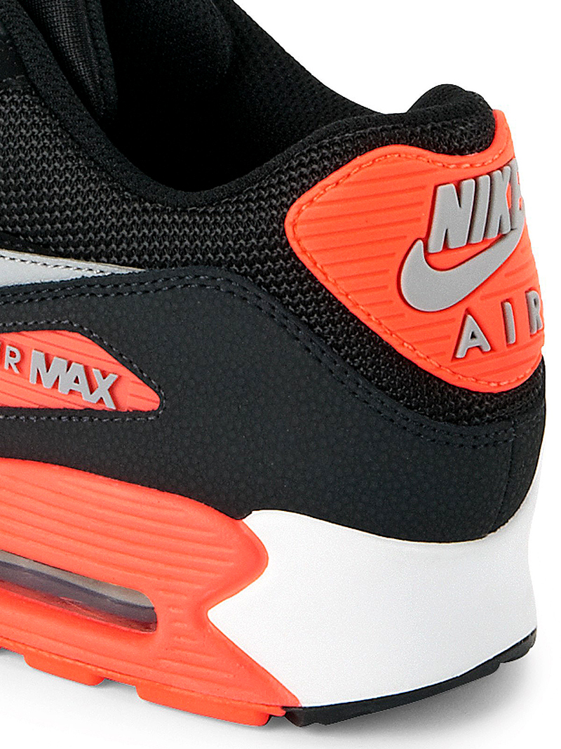 Nike Max 90 Essential 'Black/Atomic Red' -