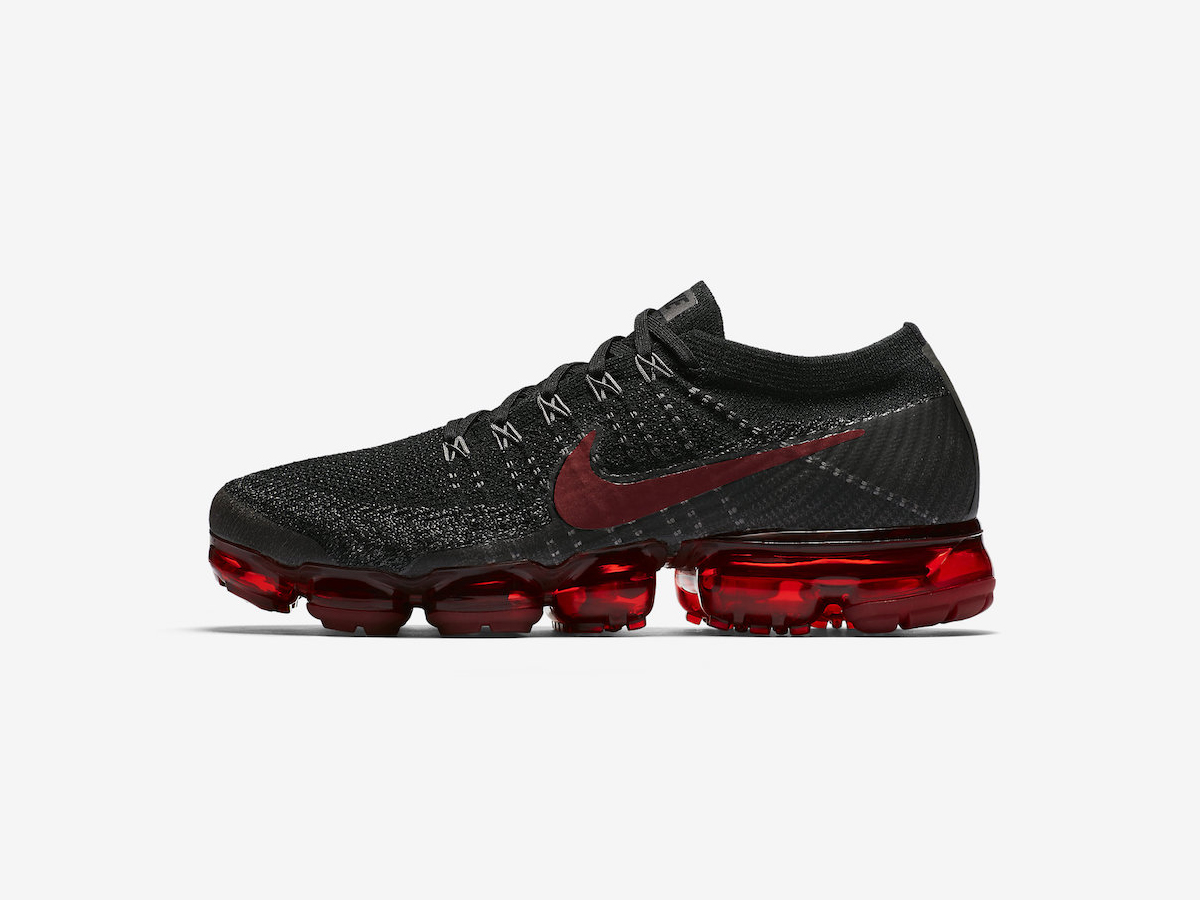 bred vapormax