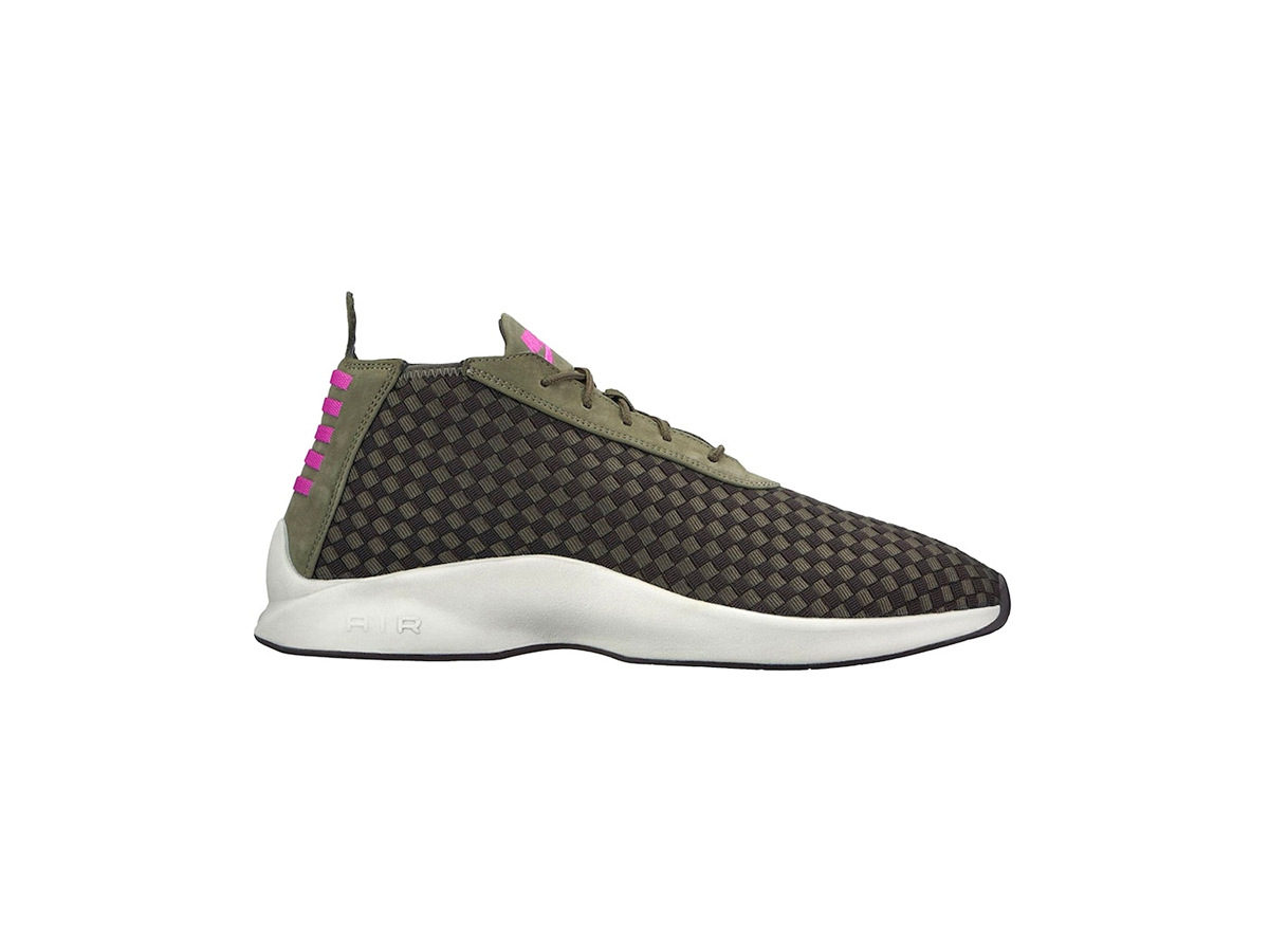 nike woven boot