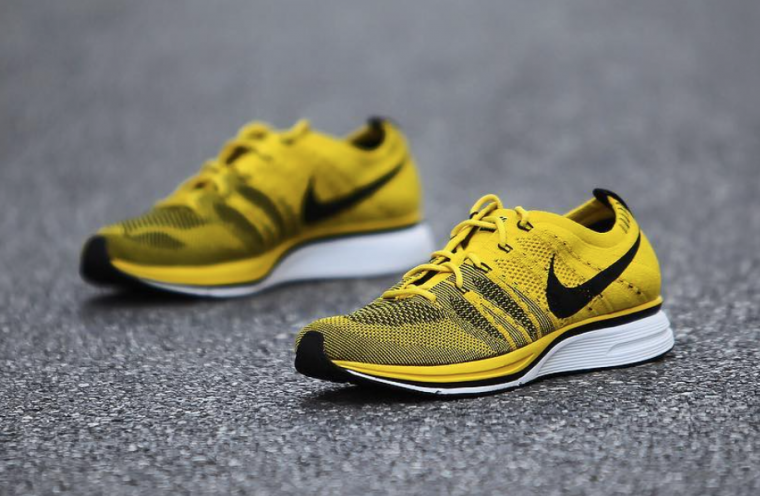 Nike Flyknit Trainer Bright Citron