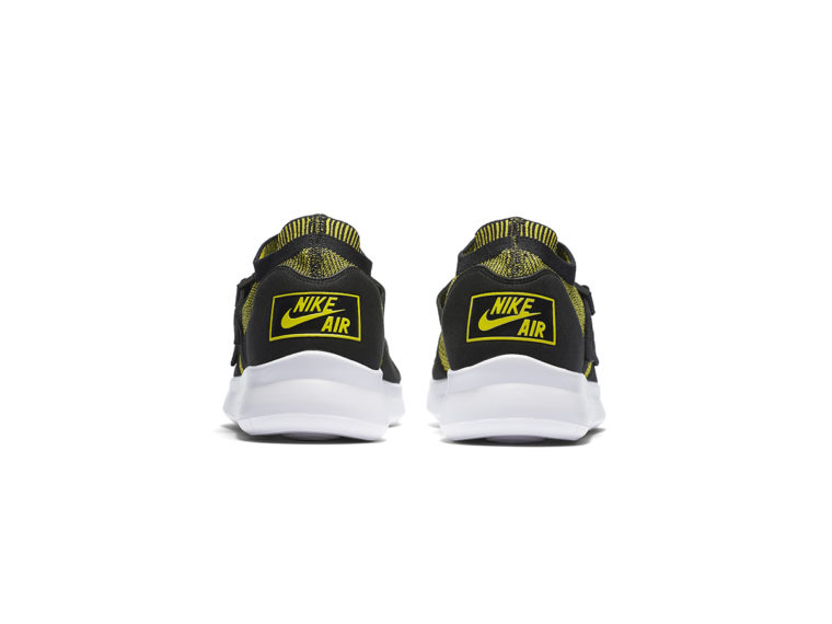 Nike Sock Racer Flyknit