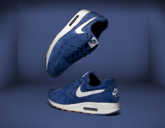 Size? x Nike Air Max Light 'Perf' Royal Blue