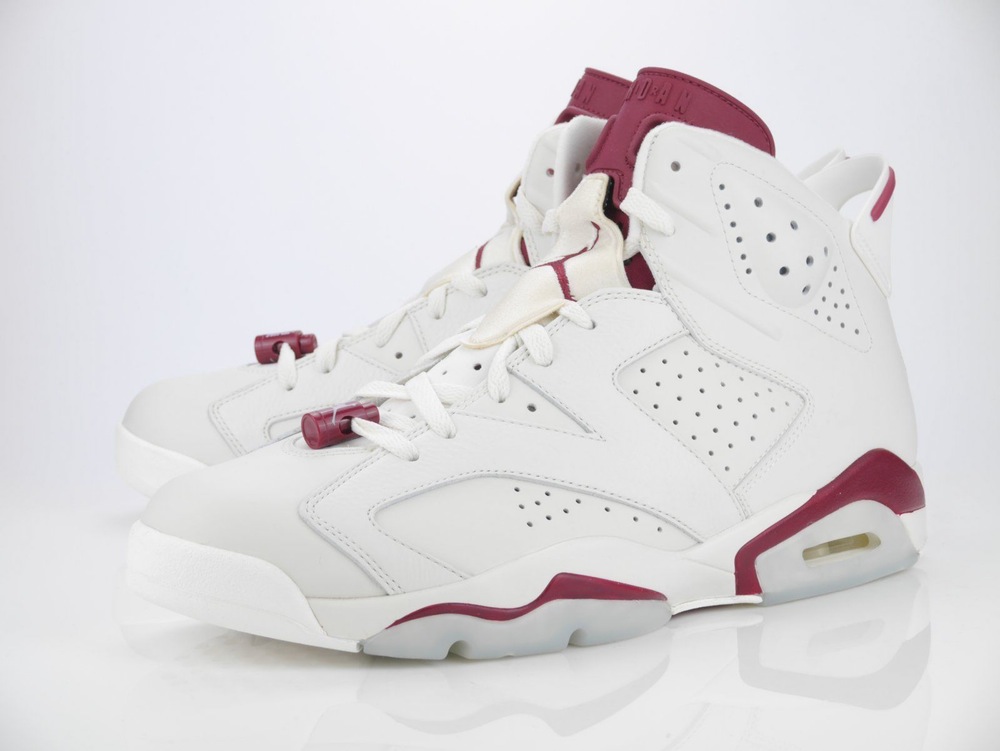 aj6 maroon