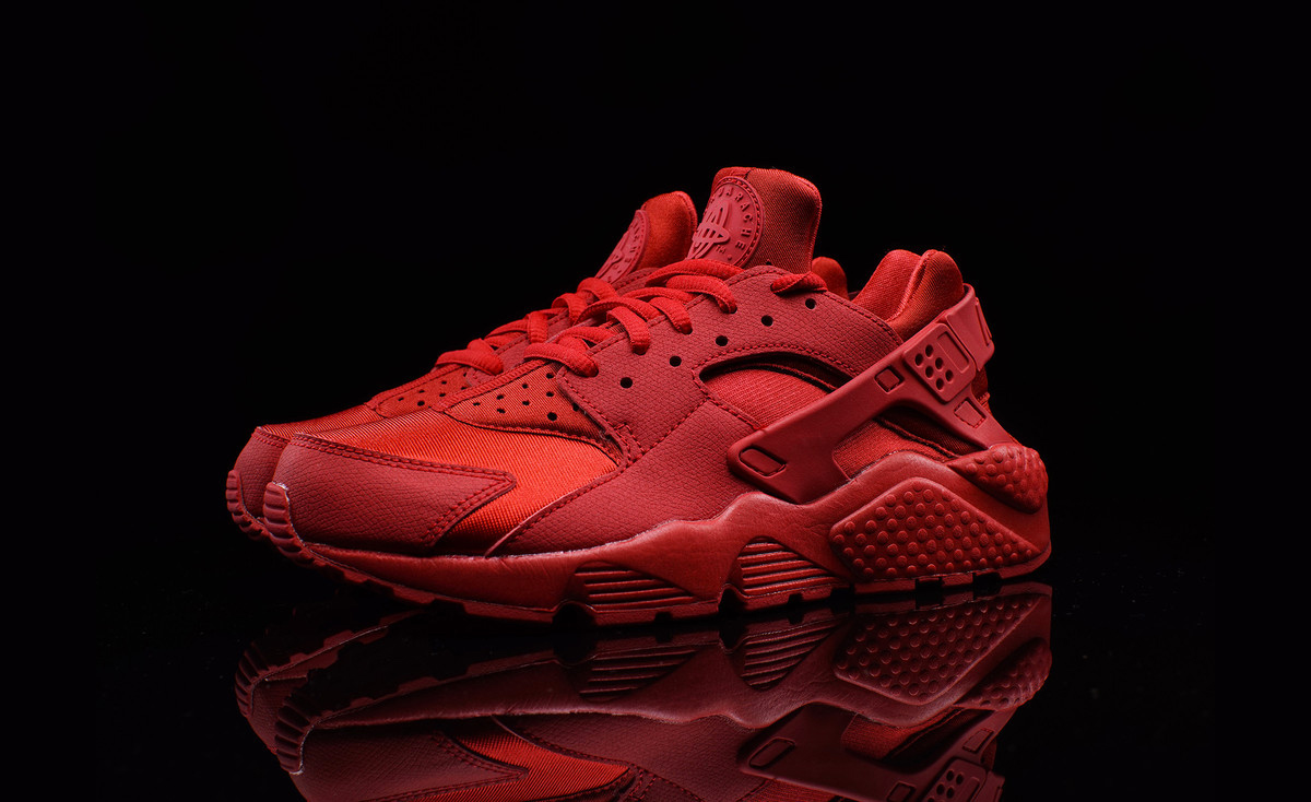 air huarache triple red