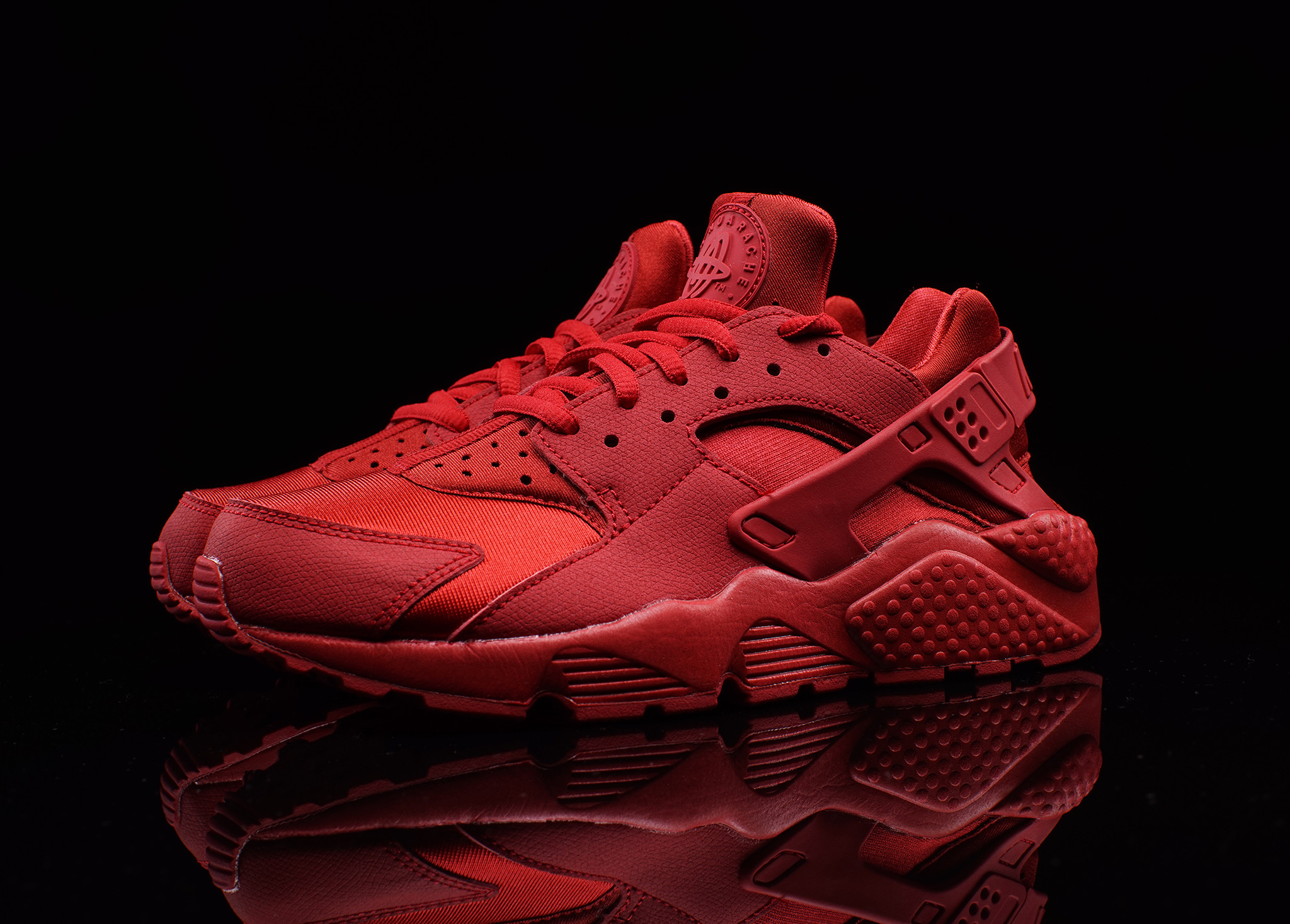 air huarache triple red