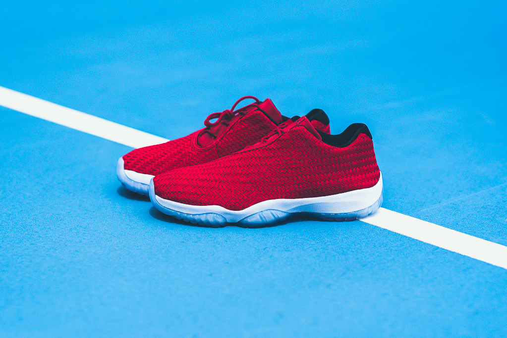 jordan future low gym red