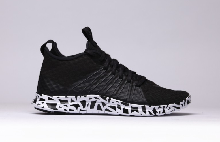 nike hypervenom black and white