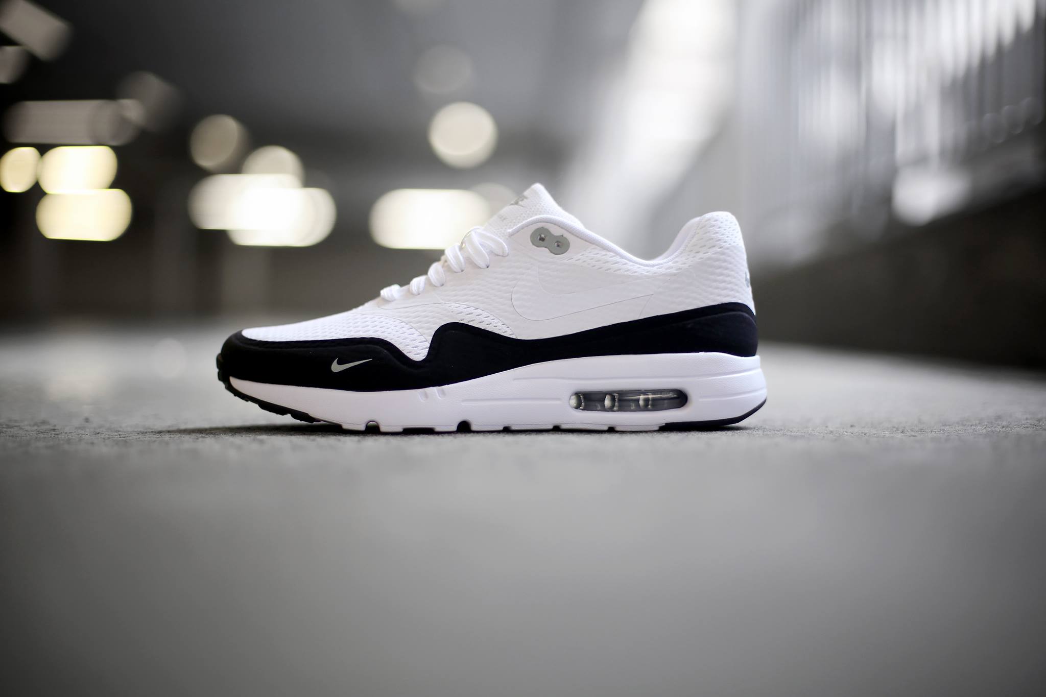 Nike Air Max 1 Ultra Essential Black & White