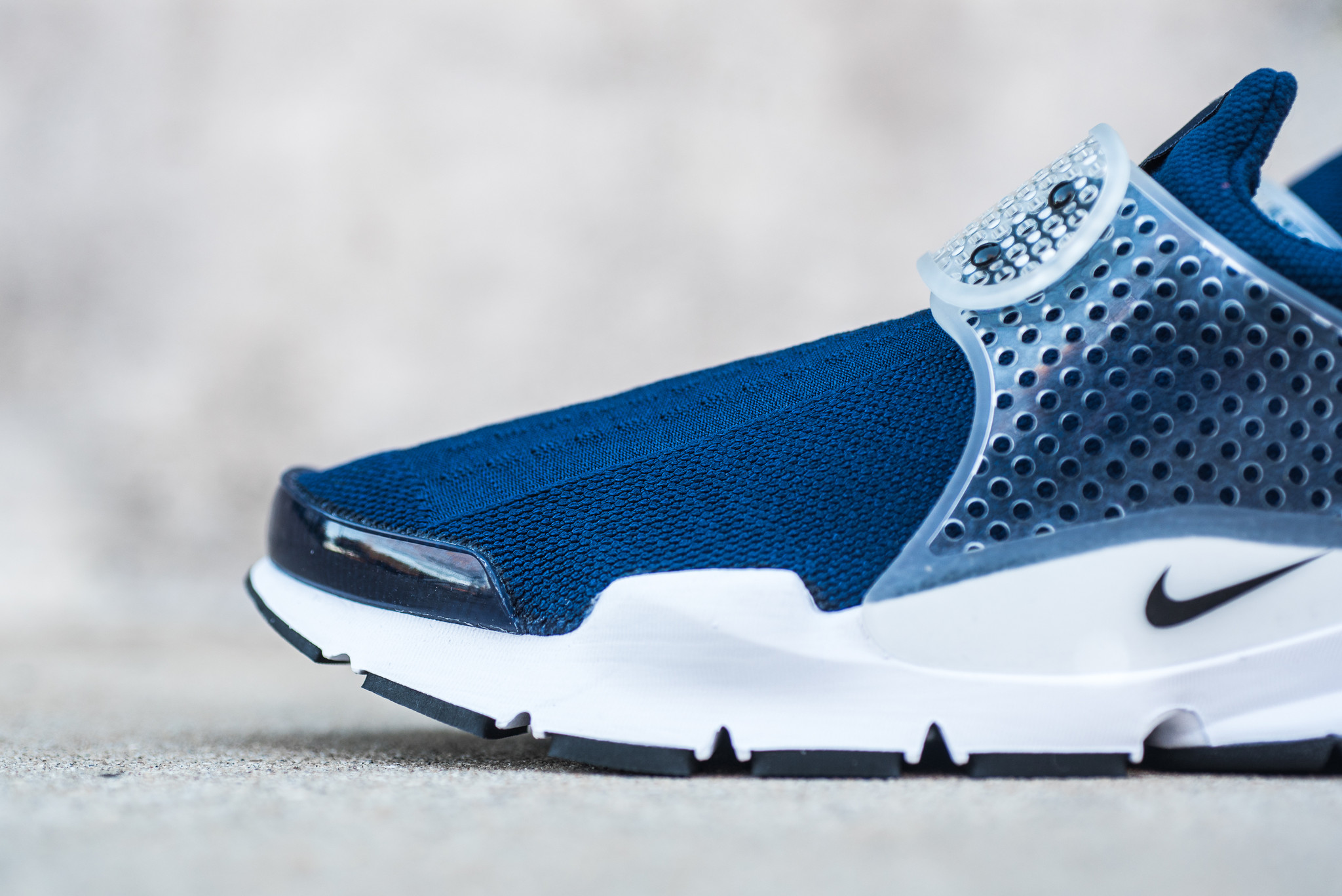 nike sock dart navy blue
