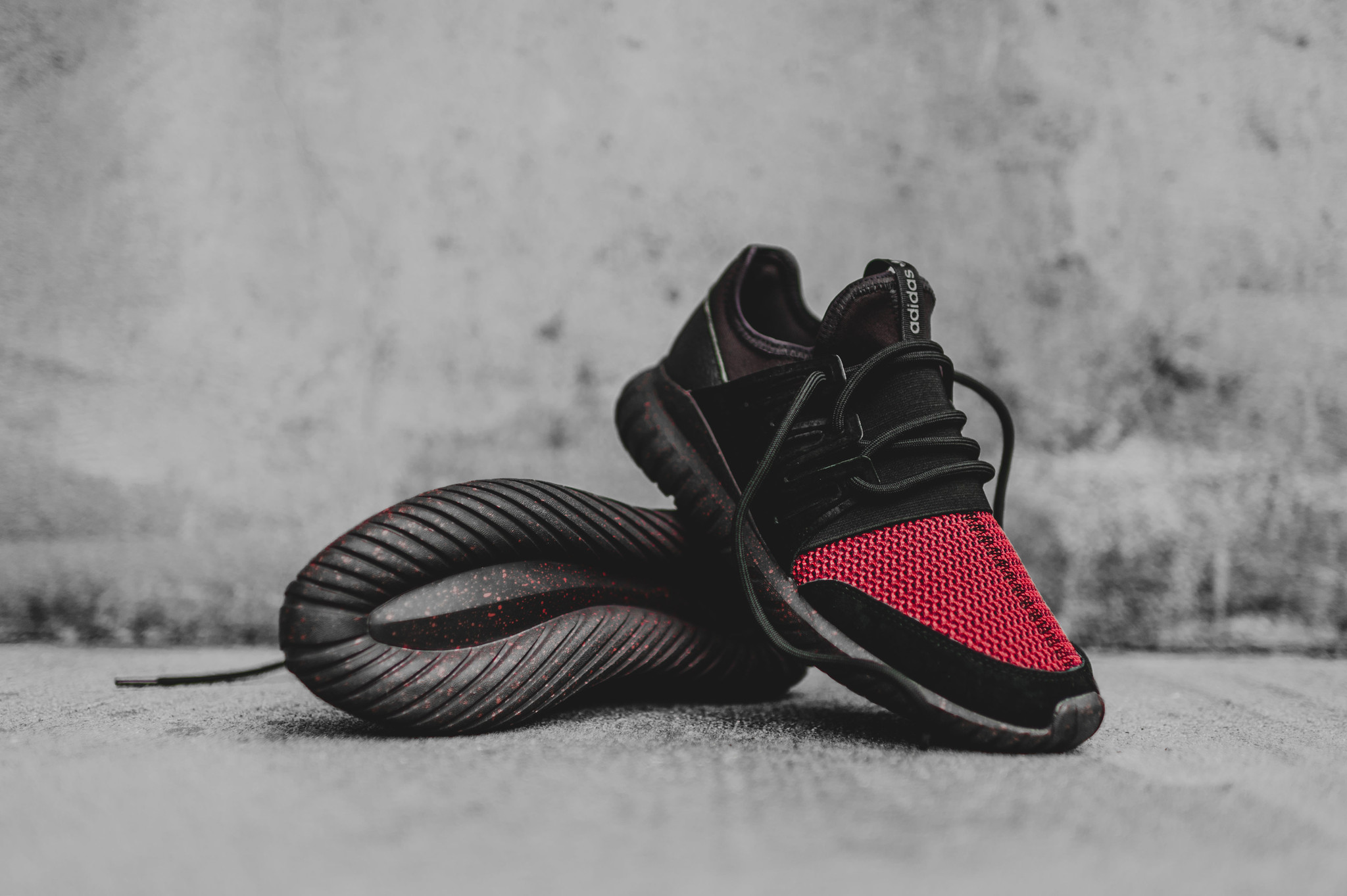 adidas tubular wave