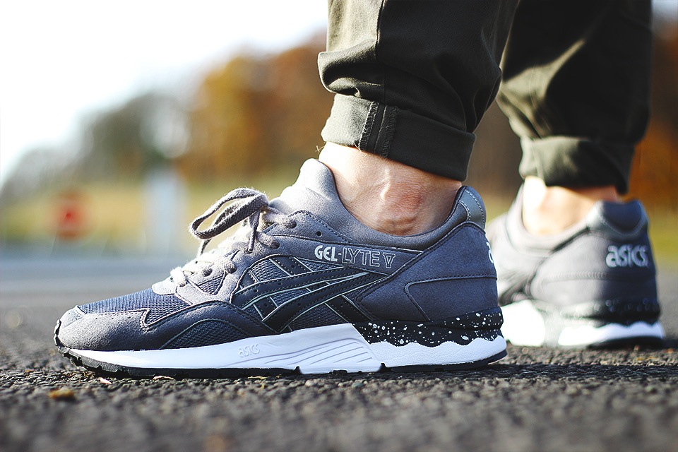 asics gel lyte v black speckle