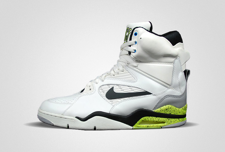 nike air command force size 7