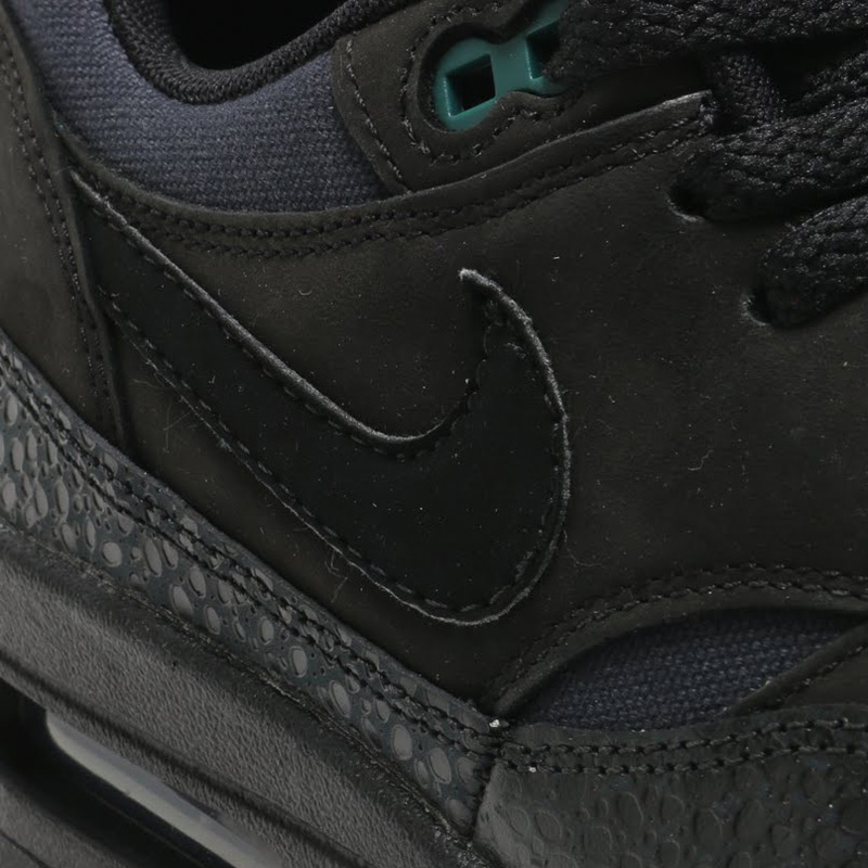 Nike Air Max 1 Black Bonsai Safari - ✓ Online bij Outsole