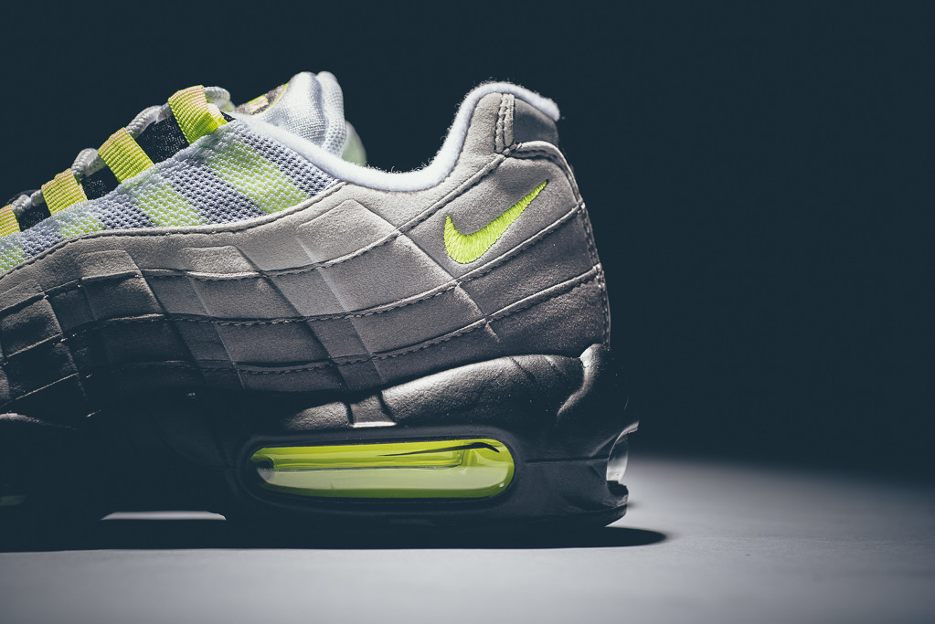 nike air max 95 og neon for sale