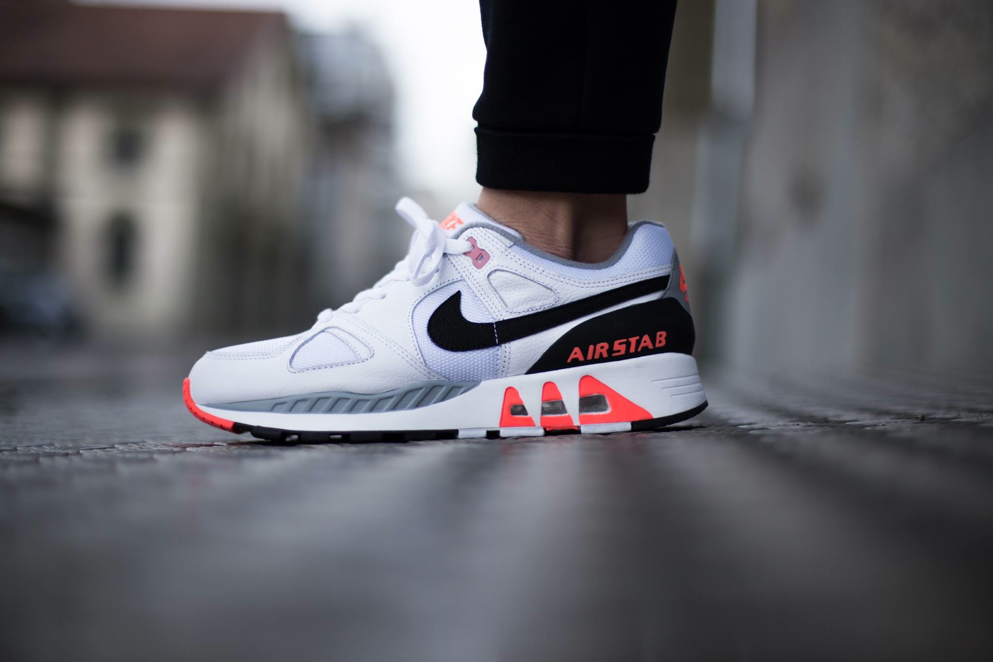 nike infrared