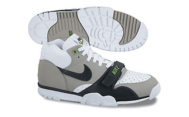 nike air trainer 1 chlorophyll 2012