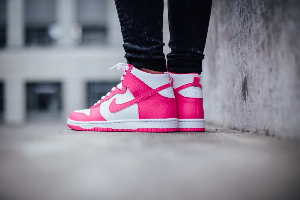 high top dunks pink