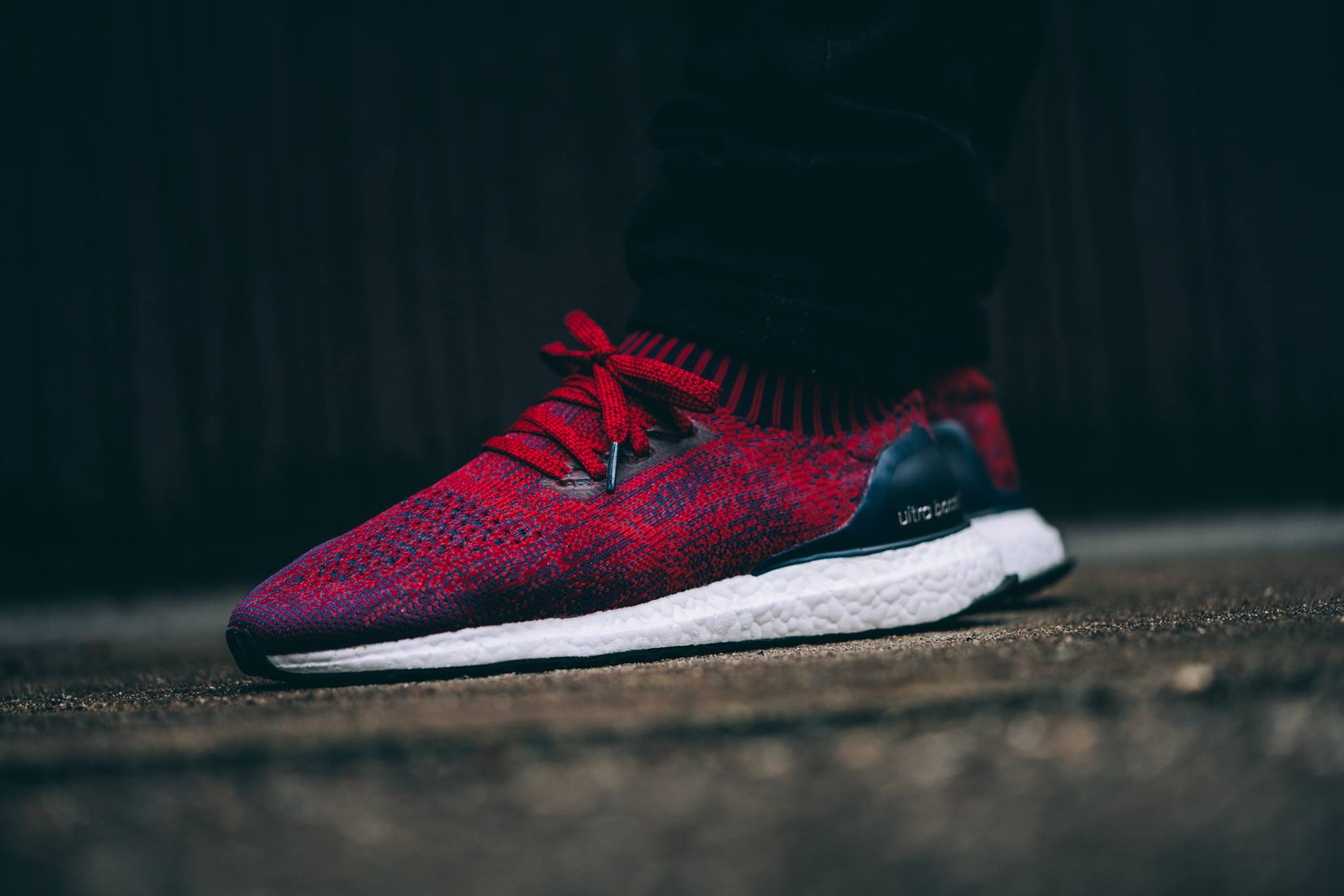 ultra boost uncaged carbon red