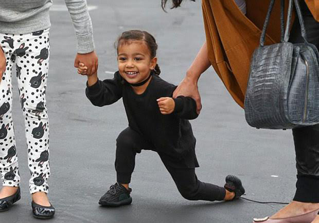 yeezy pour fille