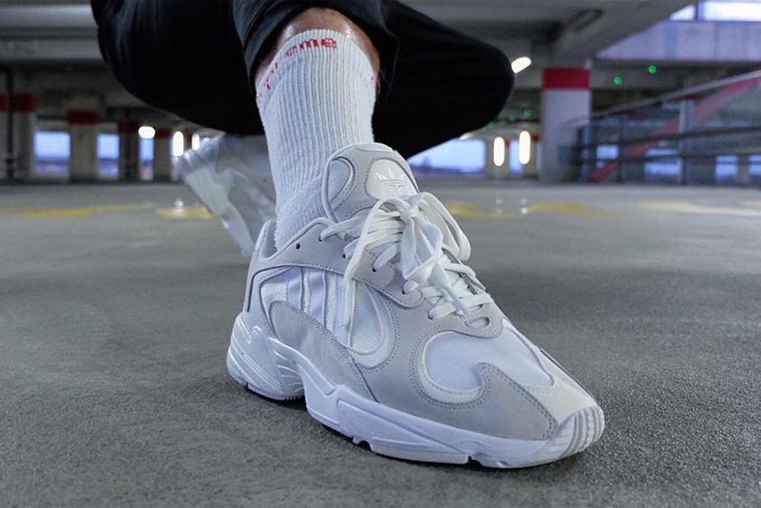 yung 1 on foot