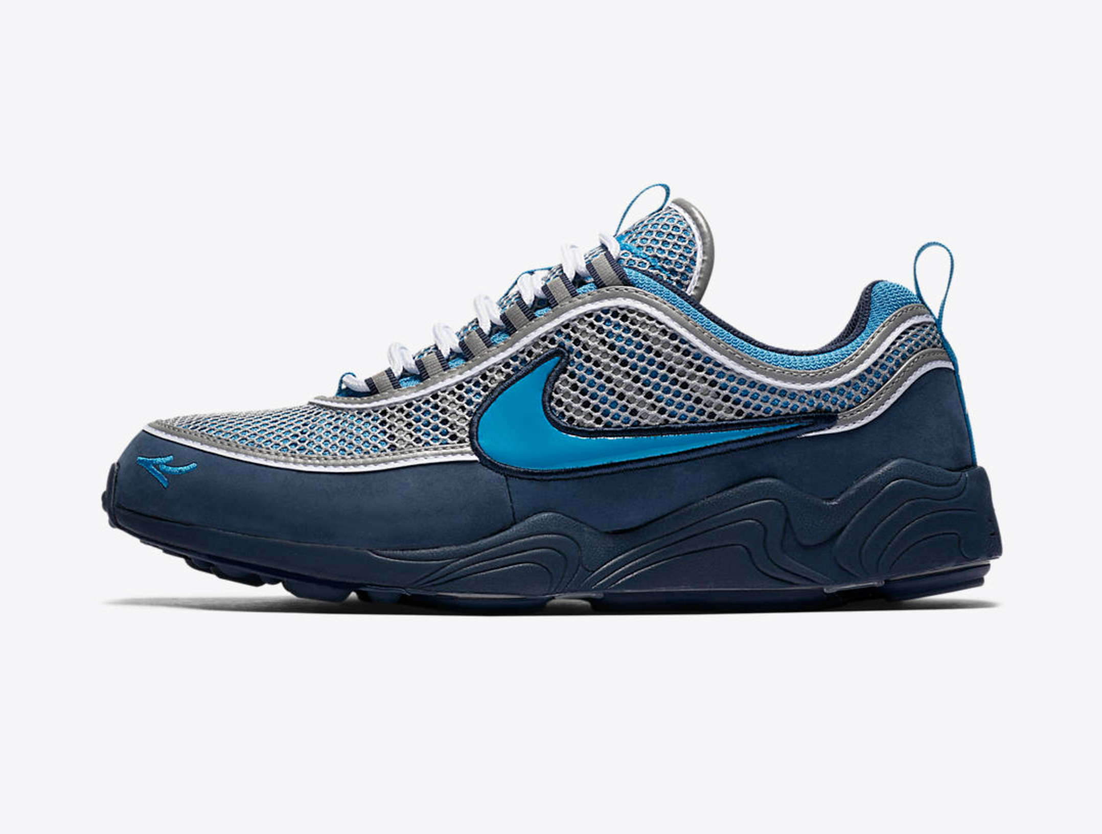 Nike spiridon stash sales