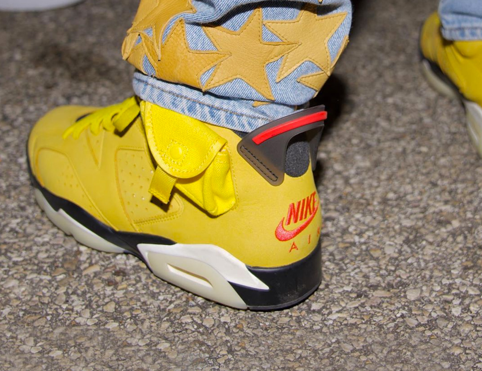 travis scott 6s yellow