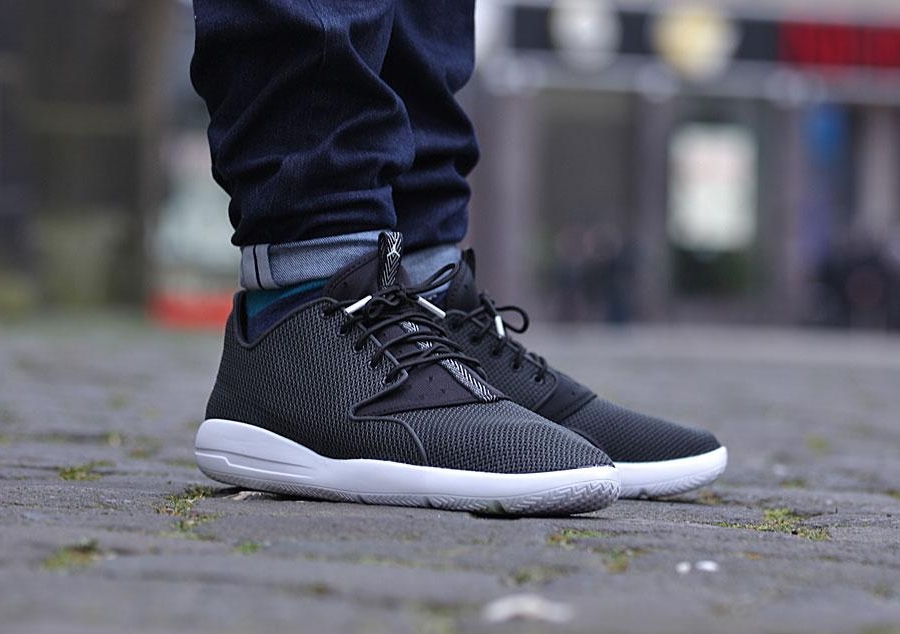 jordan eclipse black