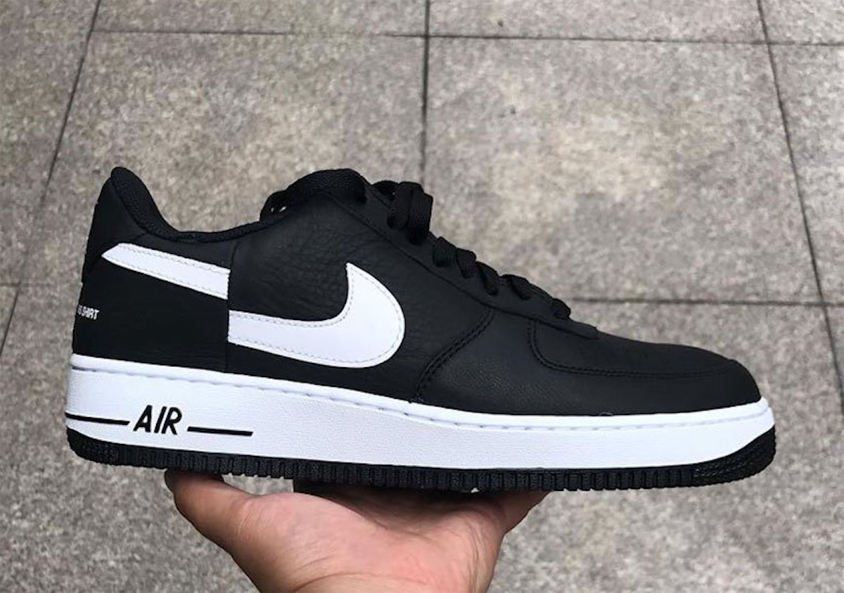 Supreme X Comme Des Garçons X Nike Air Force 1 Wave®