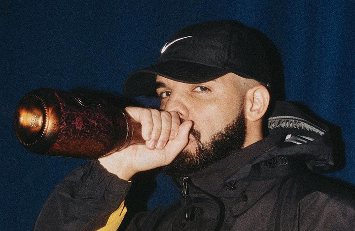 drake nike supreme