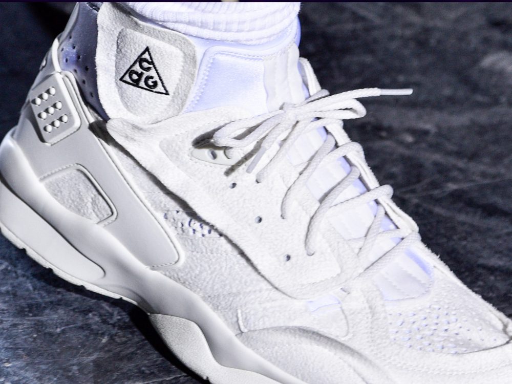 nike mowabb 2001