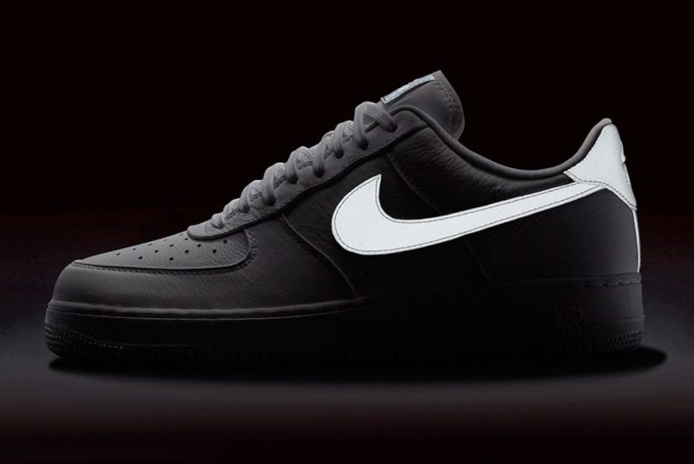 nike reflective air force