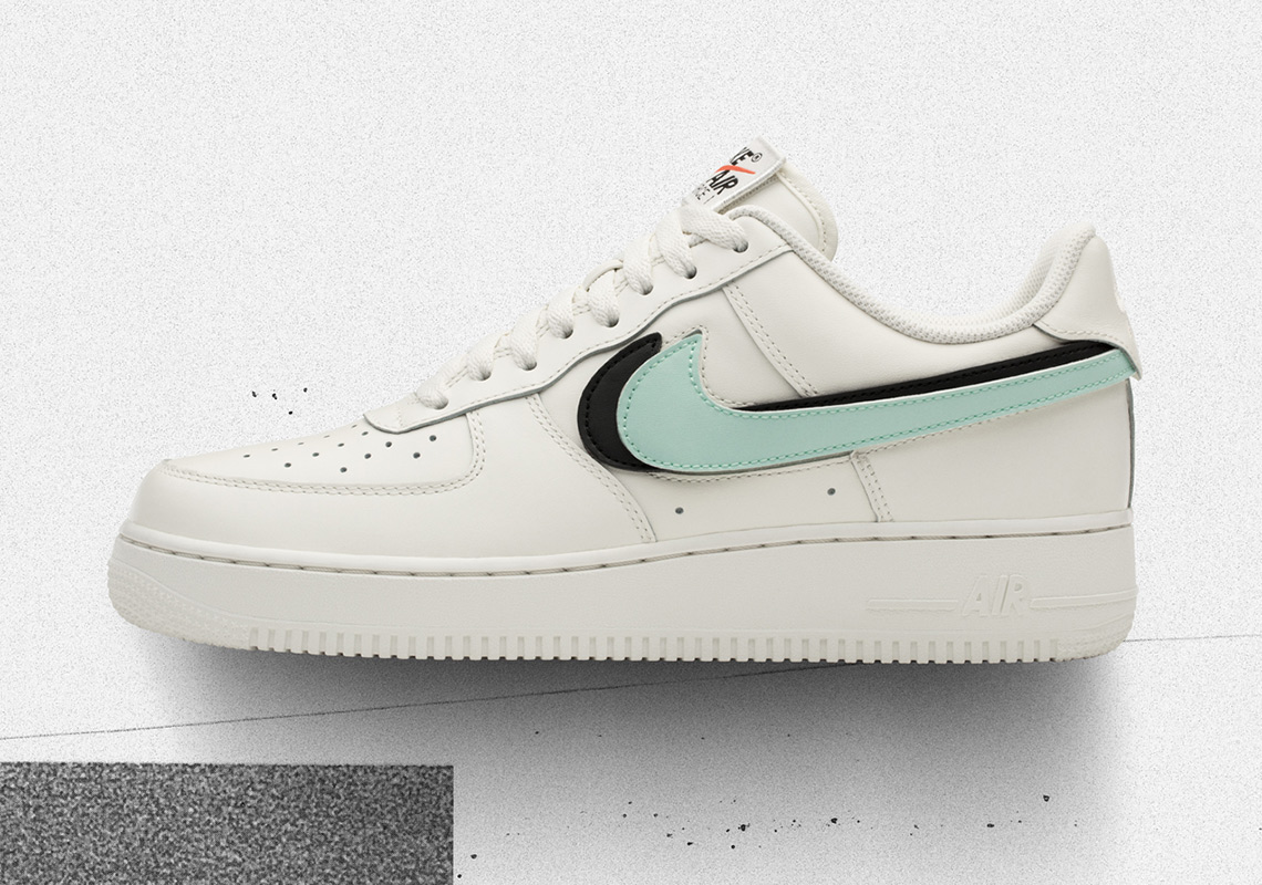 detachable nike swoosh