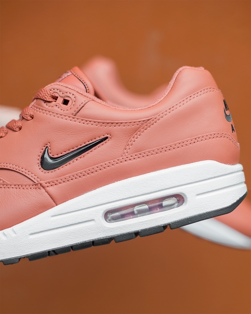 nike air max 90 peach