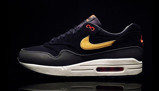 air max 1 black and gold