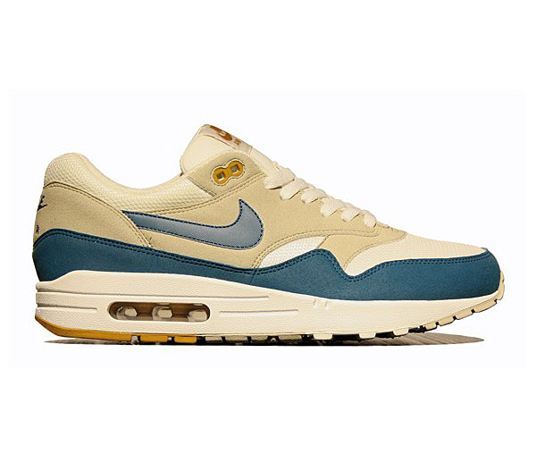 air max 1 sandy suede