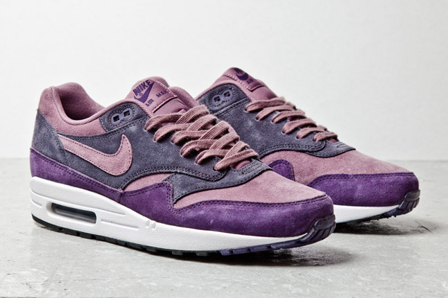 air max 1 sandy suede