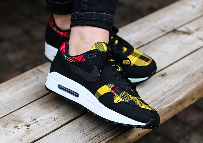 Nike Air Max 1 Tartan | WAVEÂ®