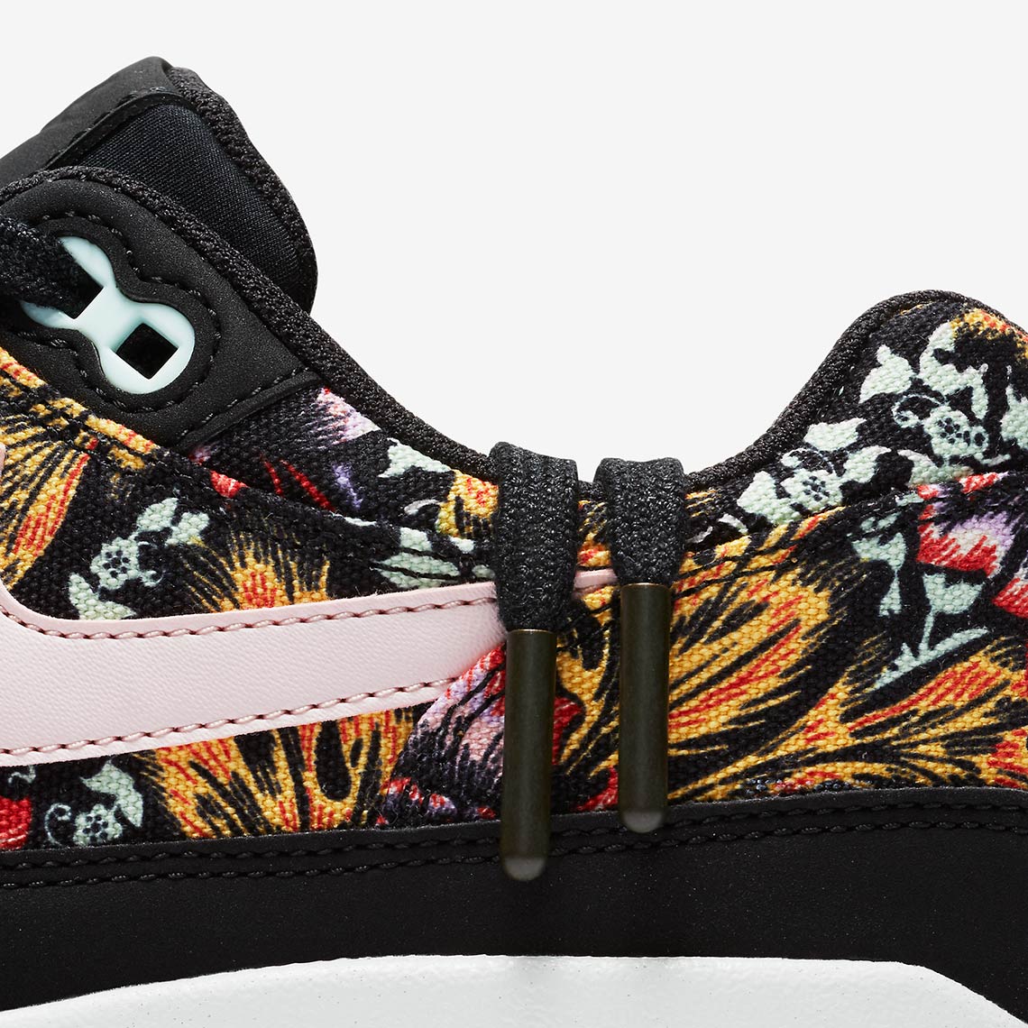 nike air max floral print