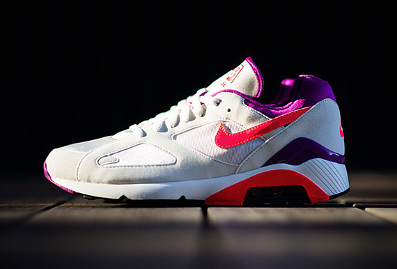 nike air trainer 180 white