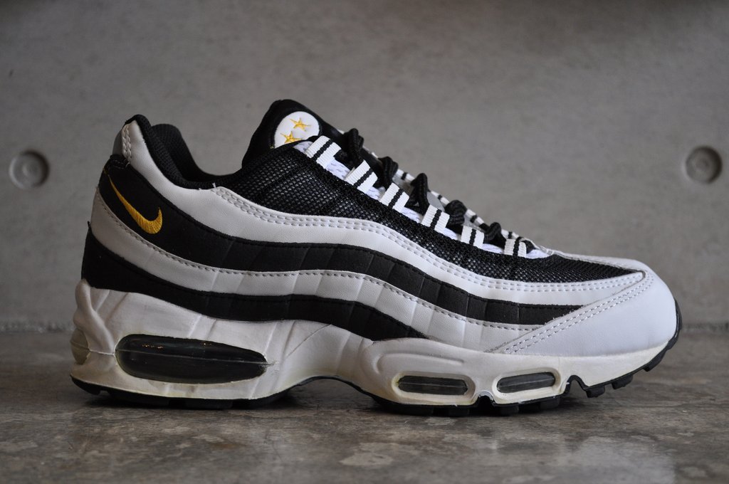 air max 95 juventus