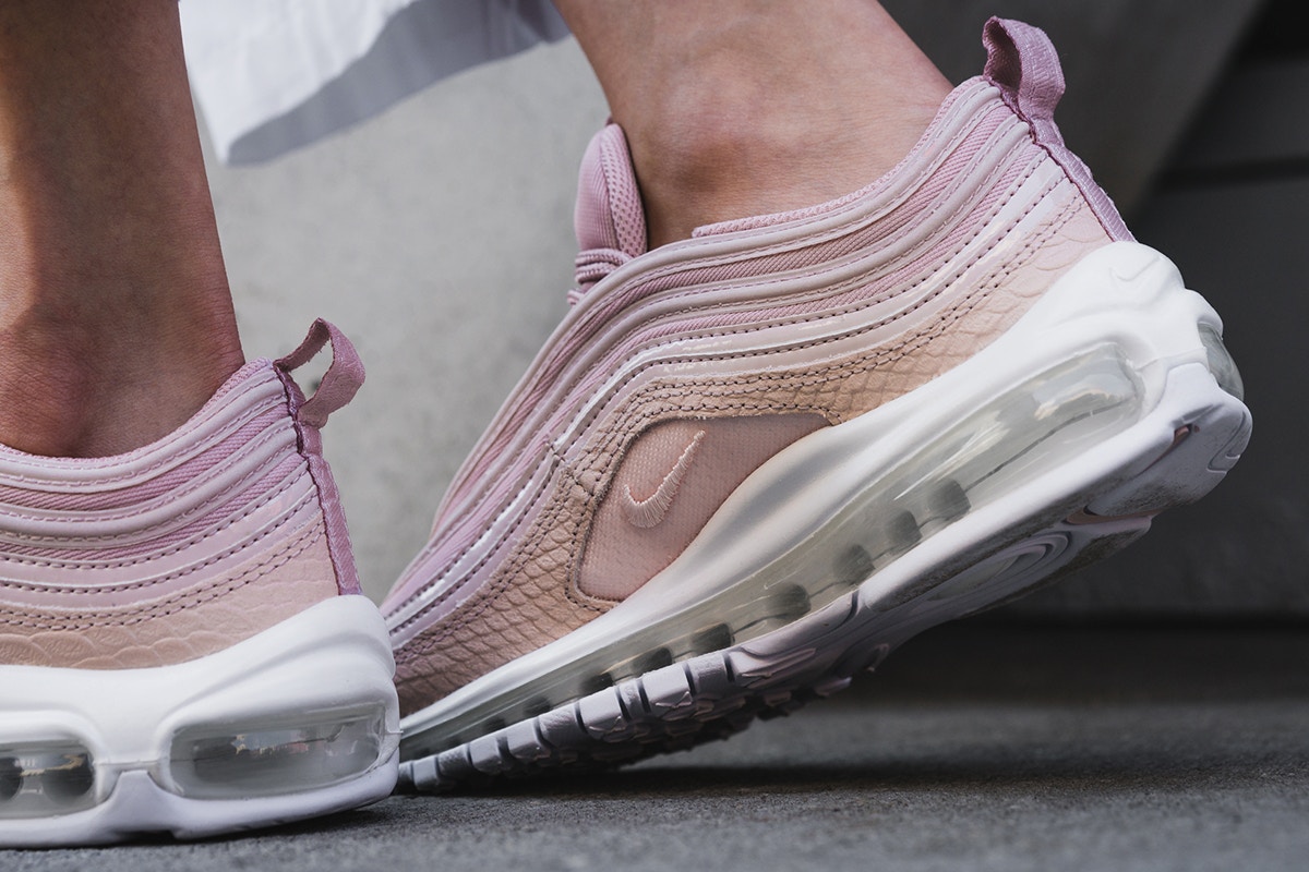 air max 97 fawn and pink