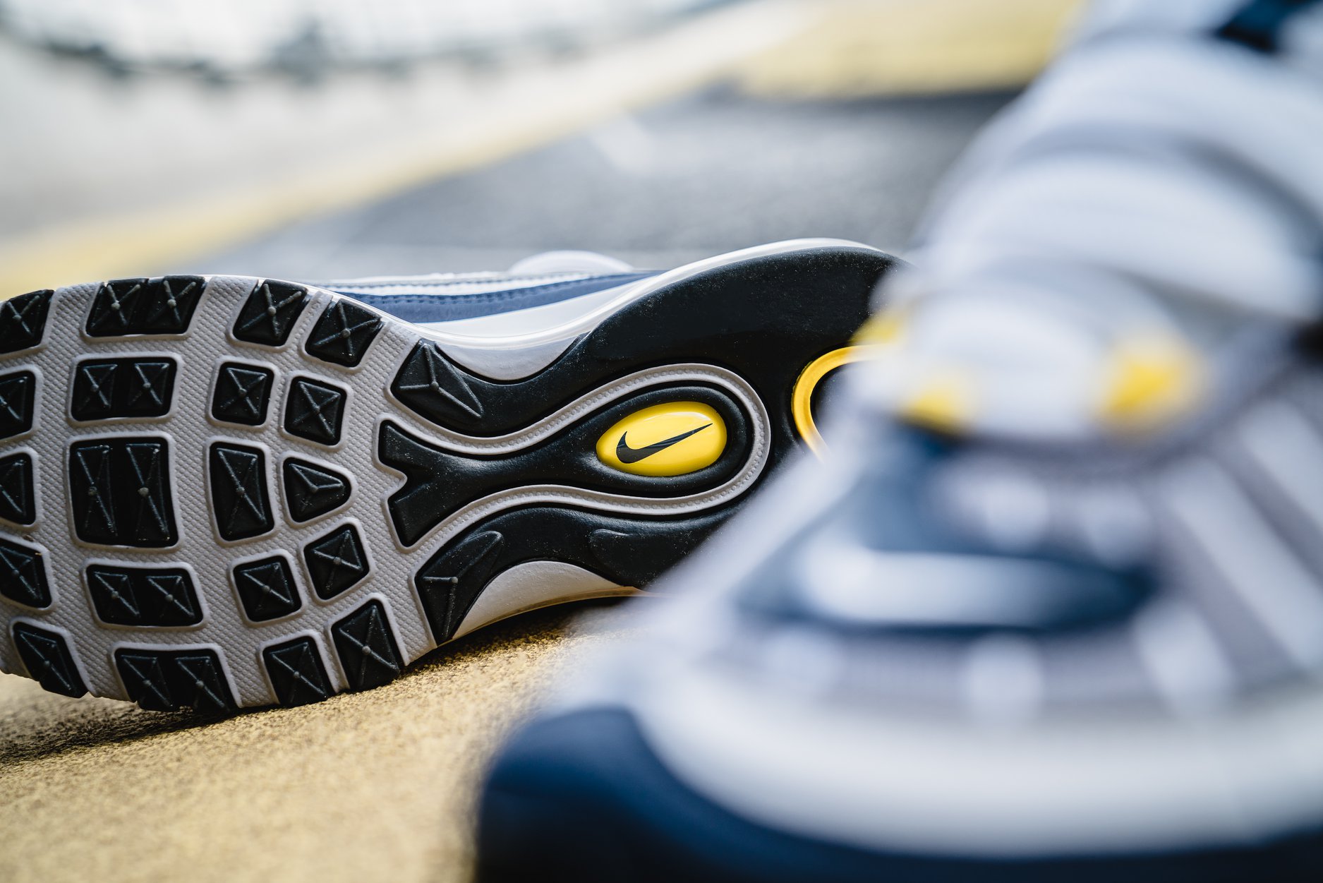 nike air max 98 tour yellow grey