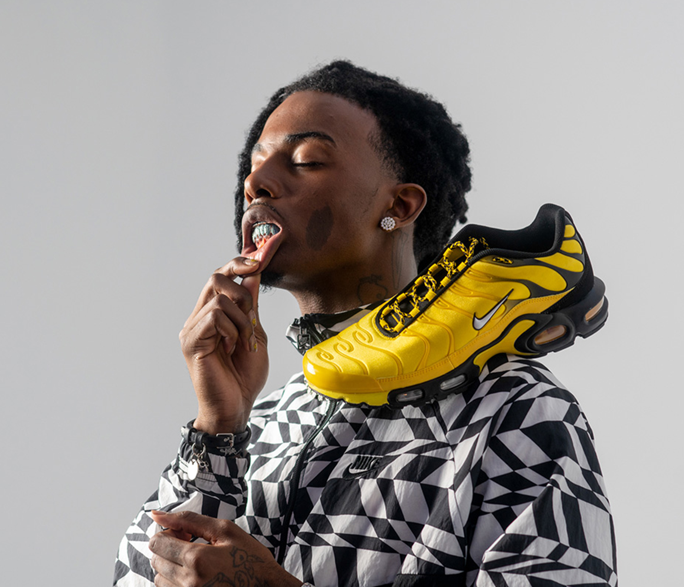 frequency pack air max plus