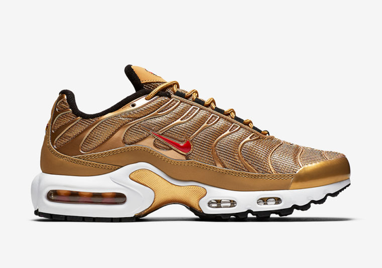 air max plus gold and red