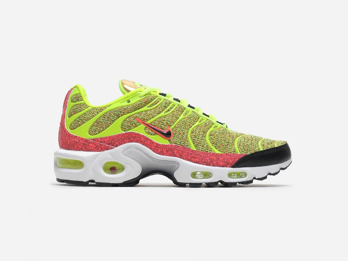 volt air max plus