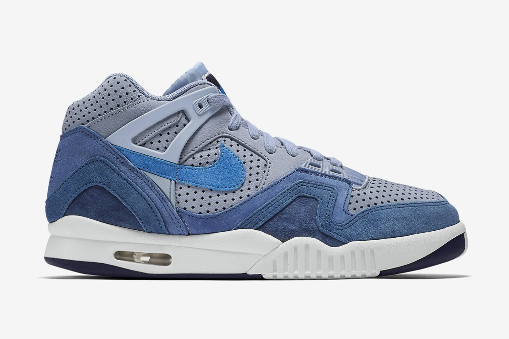 nike air tech challenge 2 qs