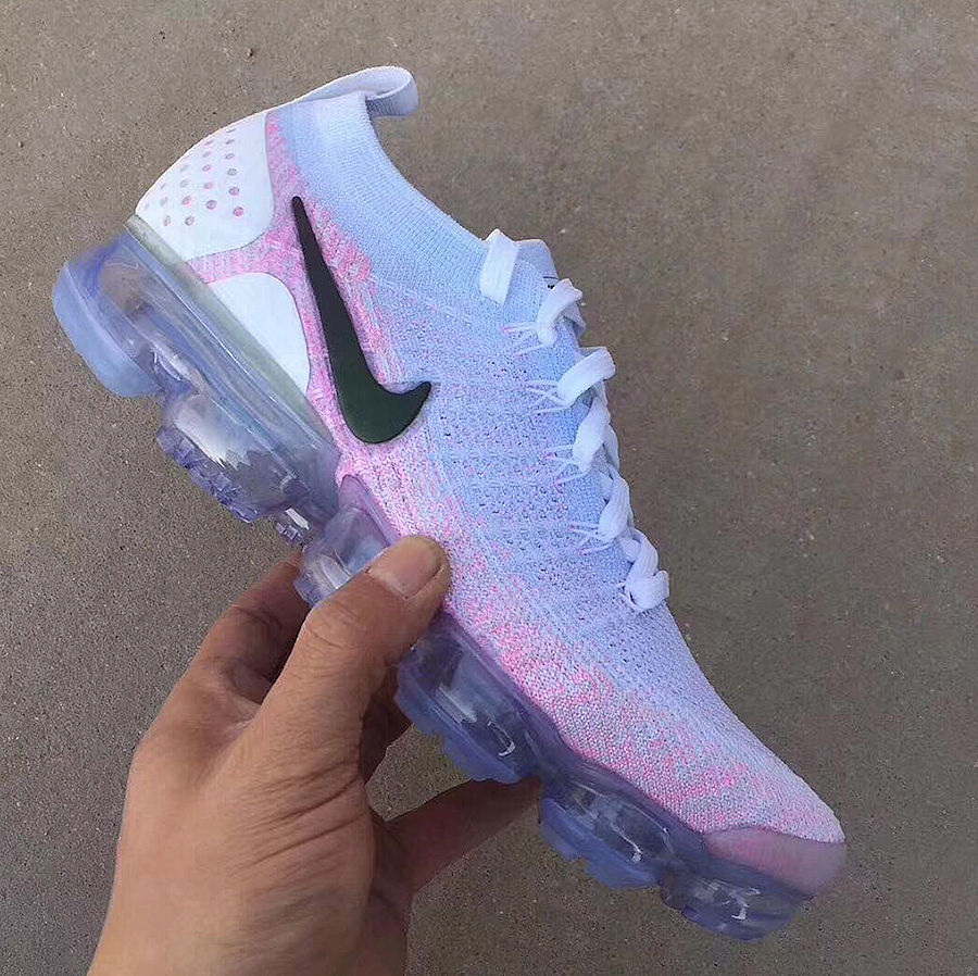 vapormax pink and white